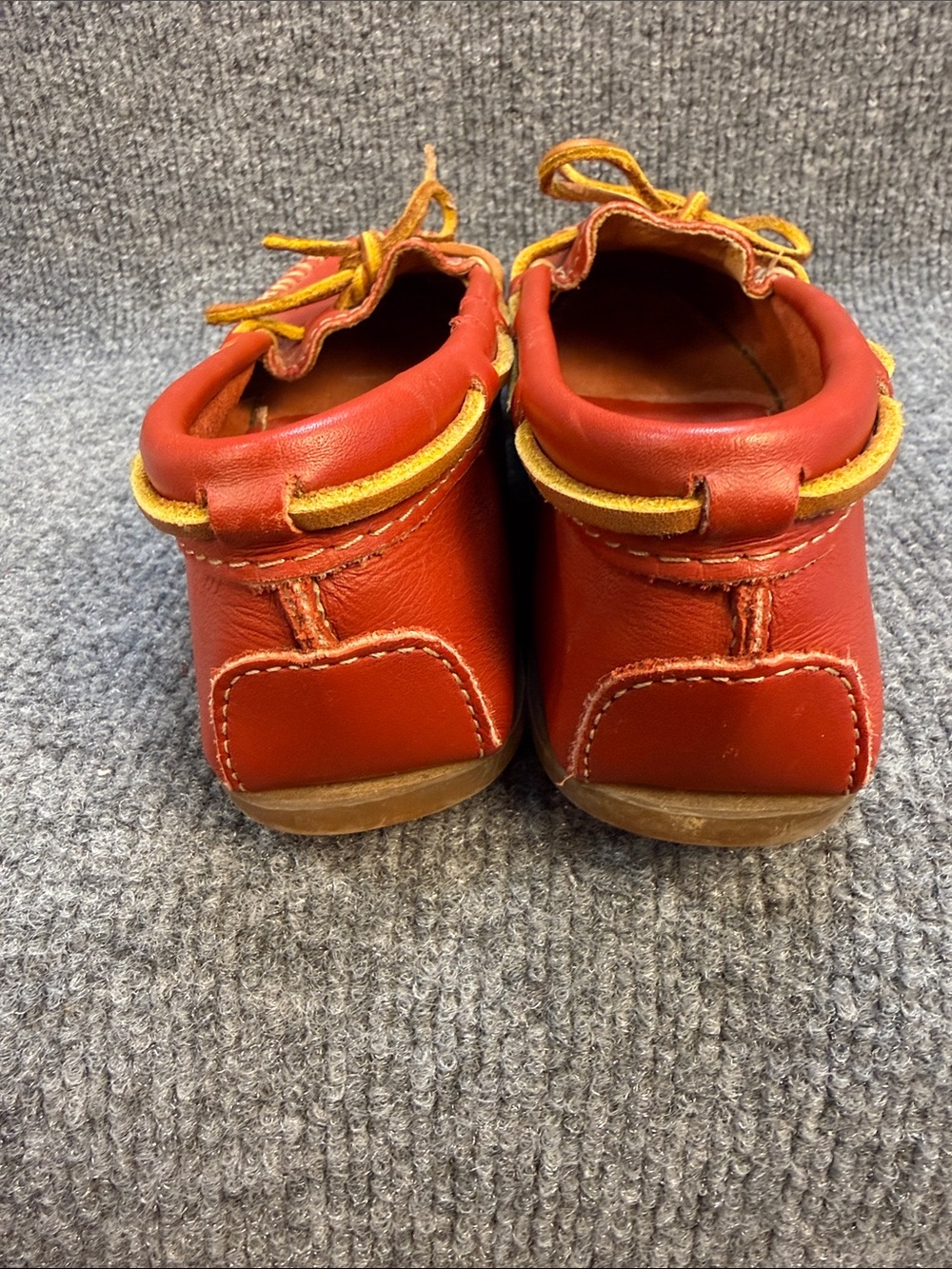 Minnetonka Red Leather Moccasins with Leather Trim and Lace Women’s Size 7 - Picture 7 of 11